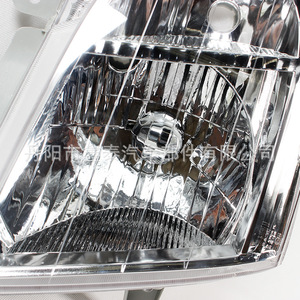 Phares pour Isuzu D-Max Pickup Truck 2006, accessoires auto - Product Image 1