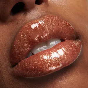 Özel Logo Glitter dudak parlatıcısı güzel nemlendirici dolgun Up dudak yağı nemlendirici rejenerasyon ruj parlatıcı Lipgloss