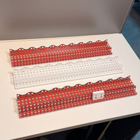 Supports de Mahjong en Acrylique Effet Rotin 20 Pouces, Bords Ondulés Creux en Forme de U, avec Poussoirs pour Jeu de Mahjong Américain