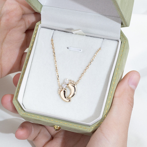 Joyería Messi personalizada MSN-944, collar de oro amarillo de 14k con diamante redondo cultivado en laboratorio para mujer. - Product Image 4