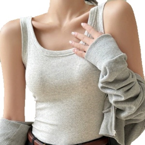 Venta al por mayor de camisetas sin mangas transpirables, informales, estampadas, de verano, para mujer, con corte ajustado y tirantes. - Product Image 4