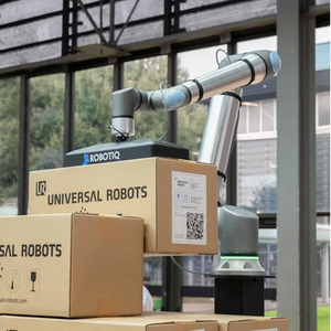 Brazo Robótico de Paletización UR20 de Alta Eficiencia, 25 kg de Carga Útil, 6 Ejes, Robot Colaborativo para Apilado de Cajas Pesadas con Pinza de Vacío, 25 kg - Product Image 2