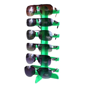 <span class=keywords><strong>Occhiali</strong></span> <span class=keywords><strong>da</strong></span> <span class=keywords><strong>sole</strong></span> con <span class=keywords><strong>occhiali</strong></span> <span class=keywords><strong>da</strong></span> <span class=keywords><strong>sole</strong></span> in plastica a più colori 6 paia di supporto - Product Image 3