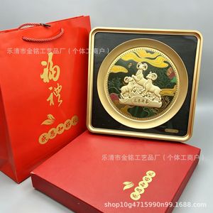Tres cabras marcan el comienzo de la prosperidad, adorno de lámina de oro enmarcado, decoración para el hogar y la oficina, regalo de Año Nuevo Chino, paquete de una sola pieza - Product Image 1