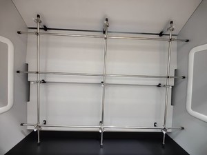 <span class=keywords><strong>Hotte</strong></span> de laboratoire en acier avec armoire de stockage <span class=keywords><strong>sous</strong></span> protection pour produits inflammables et grille de titration intégrée - Product Image 4