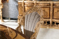 Chaise de salle à manger rembourrée de Style italien, cadre sculpté à la main, tissu peint en or, 100%