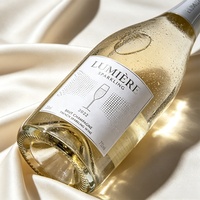 Étiquette de vin en PVC personnalisée imprimée, autocollante, imperméable, pour logo de bouteille d'alcool