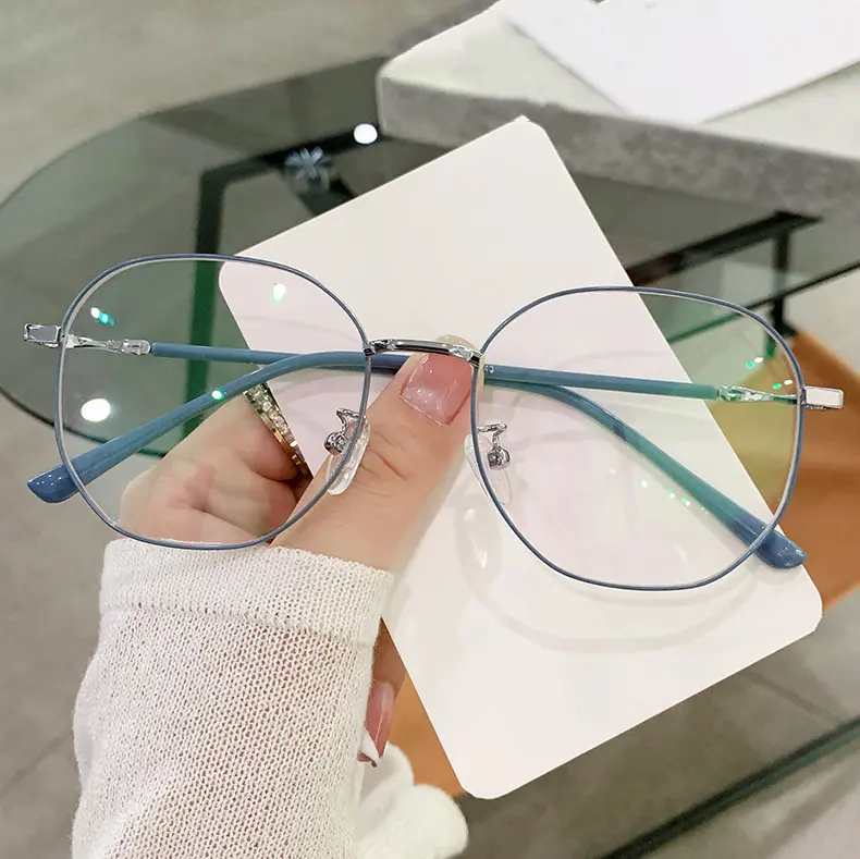 Ultra Light Metal Eyeglass Frame Can Be Matched With Myopia Blue Light Optical Glasses Polygonal Large Frame Optical Glasses