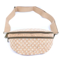 Tas pinggang kork motif cetak kompartemen zip ganda bisa dipakai tas pinggang selempang tas dada