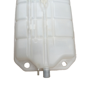 Tanque de Expansión 98426670 98426669 de Calidad Superior Hecho en China para Repuestos de Automóviles Iveco - Product Image 1