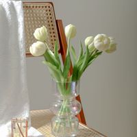 3 Tangkai Bunga Tulip Artificial Real Touch, Buket Bunga Karet Lembut untuk Dekorasi Vas Rumah, Hotel, Pernikahan