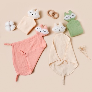 Couverture douce pour bébé en <span class=keywords><strong>gaze</strong></span> <span class=keywords><strong>de</strong></span> <span class=keywords><strong>coton</strong></span> <span class=keywords><strong>double</strong></span> couche toutes saisons avec motif tête <span class=keywords><strong>de</strong></span> renard - Product Image 1