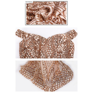 Abito da sera dorato con spalle scoperte - Product Image 4