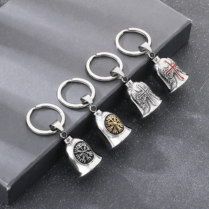 จี้กางเขนแบบสั่งทำได้ พร้อมเข็มทิศสไตล์ไวกิ้งโบราณ ประดับด้วยรูน  ทำจากสแตนเลส ใช้เป็นพวงกุญแจได้ - Product Image 3