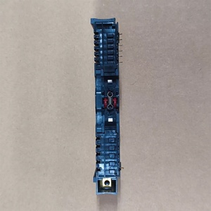 Module de distribution d'alimentation standard Schneider STBPDT3100 STB avec 24 V - Product Image 5