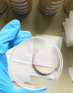 Disque PMMA transparent haute transparence, résine dentaire monocouche vierge pour prothèses dentaires temporaires, usage en laboratoire clinique - Product Image 2