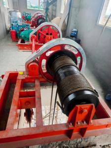 Customizable Yaode QPQ Double Point Winch Hoist Engine Gearbox Corrosion-Resistant Long-Life Water <b>Conservancy</b> Lifting Device - Product Image 5