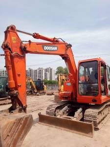 Doosan <b>8</b> <b>Ton</b> Small Crawler <b>Excavator</b> 90% New Construction DH80-7 Machinery With Engine Pump Motor Core Components - Product Image 4