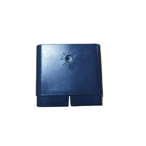 Tuyaux de ventilation pour vannes de régulation plates carrées en plastique <span class=keywords><strong>sous</strong></span> le plancher des systèmes HVAC - Product Image 1