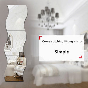 Miroir mural en aluminium ondulé en forme de S, décoration d'intérieur contemporaine faite à la main, avec papier auto-adhésif décoratif - Product Image 6