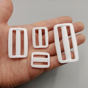 Boucles carrées en plastique blanc, réglables sur trois positions, pour accessoires de sac - Product Image 1