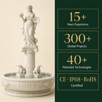 Fontaine d'eau en marbre avec statue de déesse Lotus, feuille de fleur et colonne grenouille pour Plaza, parc, hôtel, jardin, villa, propriété
