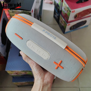Altavoz Bluetooth Inalámbrico de Alta Calidad con Bajos Super Potentes, Modelo P PRO16, Altavoz Portátil para Exteriores, Altavoces Resistentes al Agua - Product Image 5