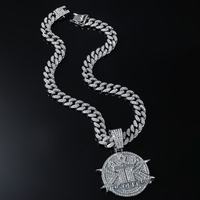 CJH Niche Letter Collier long cubain unisexe, style hip-hop américain, avec pendentif en zircon et maillons géométriques en alliage de zinc, cadeau, Or/Argent