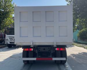HOWO 6x4 autocarro con cassone ribaltabile a 10 ruote da uomo motore Diesel costruzione mineraria autocarro con cassone ribaltabile per la vendita - Product Image 5