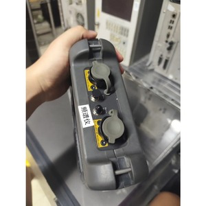 เครื่องวิเคราะห์ไมโครเวฟแบบพกพา Keysight N9952A 50 GHz FieldFox- xgeqpt - Product Image 3