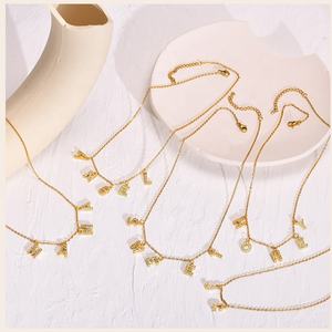 不锈钢定制个性化名字首字母基督教链式吊坠项链女式 - 派对和周年纪念礼物 - Product Image 5