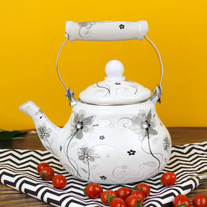 Caffettiera Turca in Smalto WUJO con Bordo in Acciaio Inox e Decorazione Completa - Product Image 3