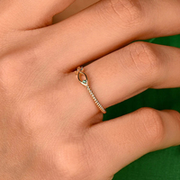 Anillo Cristiano de Oro Macizo Chapado con Diseño Delicado de Pez, Anillo de Declaración con Pequeño Esmeralda Ichthus, Ideal para Regalo