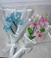 Üppiger Perlenbesetzter Lilienstrauß - Rosa/Transparent, Vollblühend, Gewächshausqualität