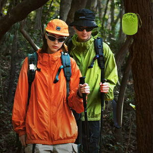 Vêtements de protection solaire UPF 50+ personnalisés, 100% polyester, séchage rapide, fabricant en gros de vestes, vêtements de protection solaire à manches longues pour l'extérieur - Product Image 3