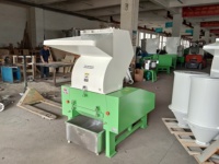 Broyeur industriel à petite échelle Broyeur de bouteilles 10hp Machine de broyage de bouteilles en plastique PET Rectifieuse en plastique PET PE PP PVC