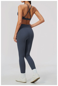 Ensemble de sport décontracté 2 pièces vert olive pour femme, haut dos croisé et leggings taille haute en polyester tricoté respirant - Product Image 2