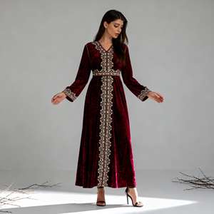 Nouvelle conception, robe abaya modeste en polyester uni de haute qualité, sur mesure, pour femmes musulmanes, fournisseur en gros - Product Image 3