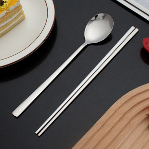 Home Restaurant Barbecue Mirror Polish Stainless Steel Cutlery Set Flat Korean Chopsticks and <strong>Spoon</strong> With Gift Box - Product Image 5
