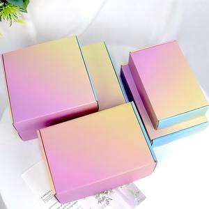 Boîtes d'expédition colorées, petites boîtes en carton ondulé colorées, boîtes d'expédition pour les petites entreprises, emballages pour envois postaux - Product Image 1