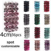 Boule en plastique plaquée 4 cm Mini boule de Noël Pendentif Fournitures de Noël Boule décorative colorée Accessoires de la Saint-Valentin