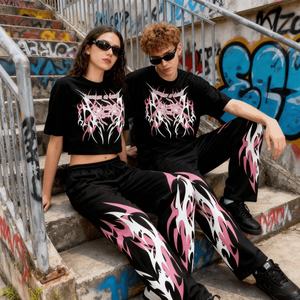 Conjunto Deportivo Informal Personalizado 2025, Camiseta Holgada con Estampado Gráfico de Llamas en DTG, Pantalones Deportivos Anchos - Product Image 2