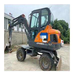 Doosan original DX60W dh150w DX60 Excavatrice sur pneus Mini pelle hydraulique d'occasion à bas prix - Product Image 1