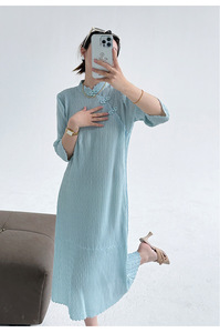 맞춤 디자이너 의류 여성용 플리츠 단정한 드레스 솔리드 컬러 우아한 긴 소매 캐주얼 고급스러운 원사이즈 드레스 - Product Image 5