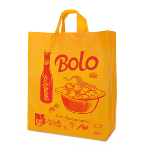 Emballage avec double porte-gobelet pour thé à bulles, café, poignée à boucle souple imprimée personnalisée Sacs d'emballage en plastique pour boire à emporter - Product Image 1