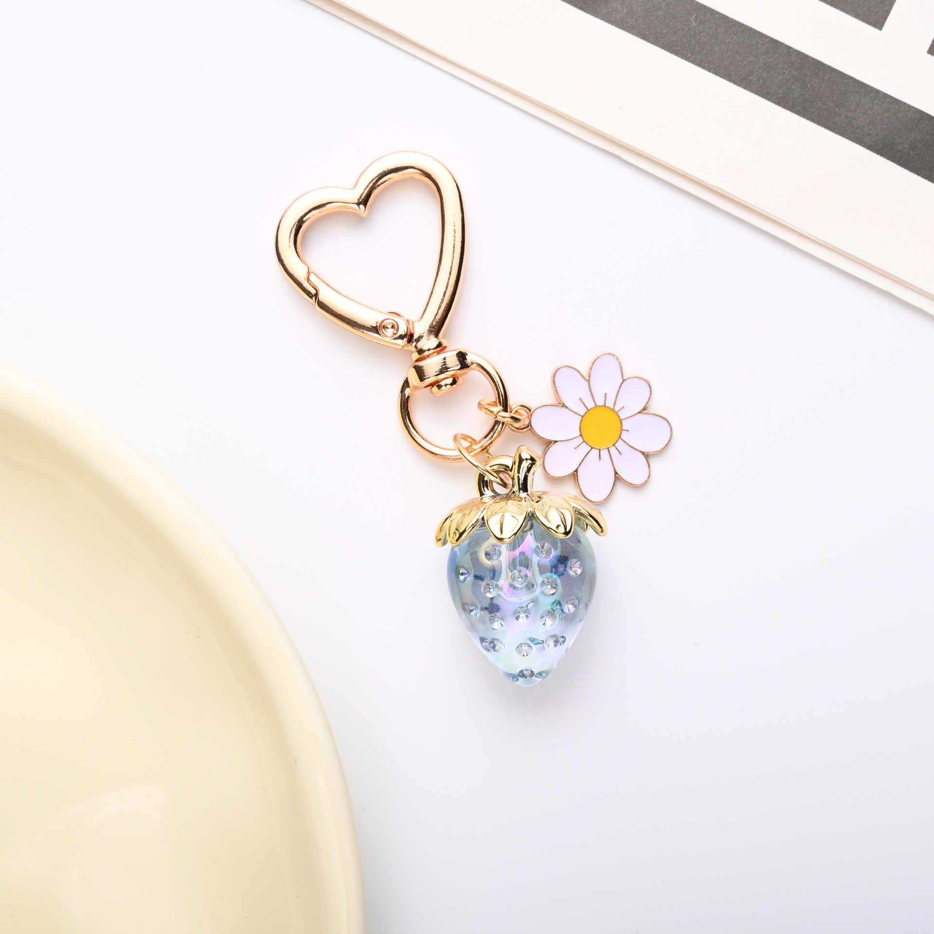 heart - shaped small flower blue strawberry