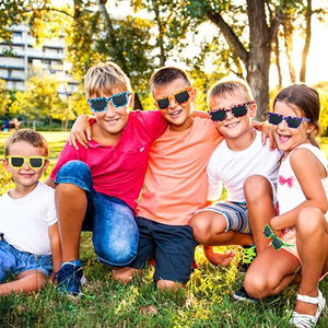 Lunettes de soleil mosaïque pour diffusion en direct, lunettes PC noires stylées, parodie pixelisée d'anime, lunettes amusantes pour le témoin, lunettes étonnantes - Product Image 3