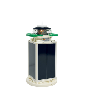 Lanterne marine LED solaire AIS AtoN IP68 SC160 5-8NM avec surveillance à distance GSM, synchronisation GPS, batterie LiFePO4 pour applications marines fixes - Product Image 2