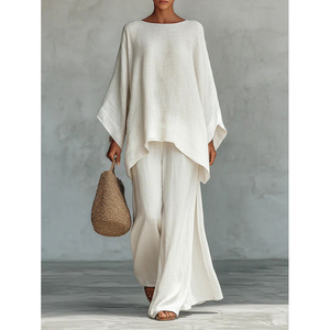 Ensemble 2 pièces en lin à col bateau et manches chauve-souris avec haut oversize à ourlet irrégulier et pantalon large décontracté pour femme - Product Image 4