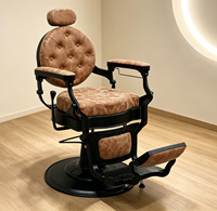 Fauteuil de Barbier Haut de Gamme Vintage en Cuir Vieilli avec Dossier Capitonnée, Inclinable Hydraulique – Mobilier de Salon pour Hommes, Coiffure et Rasage